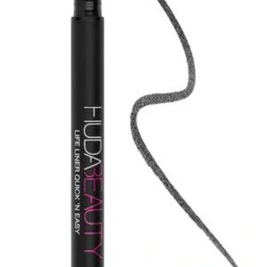 HUDA BEAUTY black Quick ‘N Easy Precision Liquid Liner